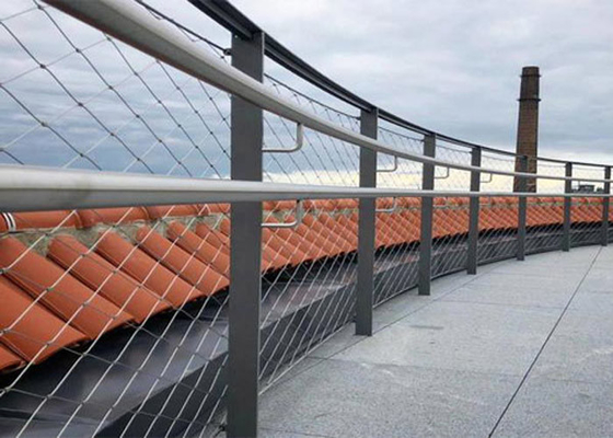 Fabrication architecturale Anti-en baisse suspendue de sécurité avec la maille de câble d'acier inoxydable 3,0 millimètres de fil