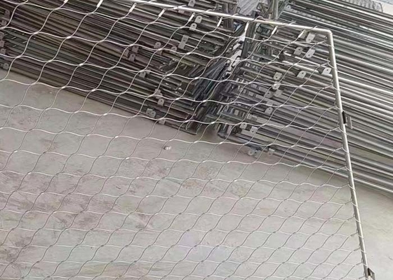 Corde d'acier inoxydable de sécurité prenant la flexibilité au filet et excellent suspendus