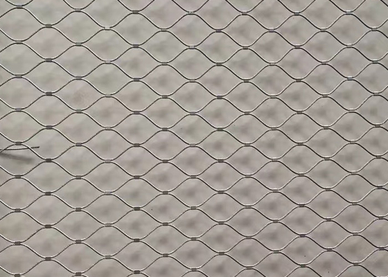 La protection par câble en acier inoxydable