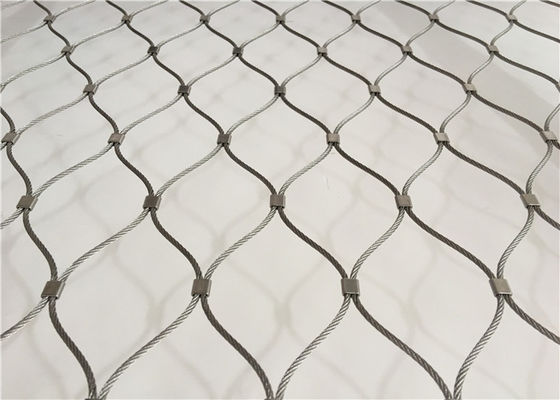 Maille tissée par main en métal d'acier inoxydable de sécurité de fabrication de grillage angle de 60 degrés