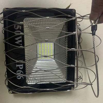 Sécurité 316 Réseau de protection contre les chutes de câbles pour les projecteurs