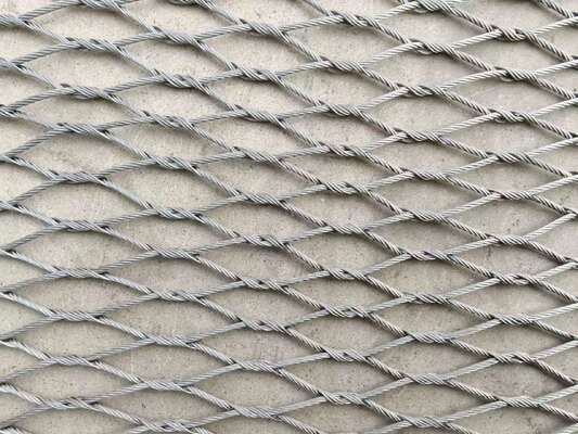 Diamètre du fil 0,5 mm à 3,2 mm Longueur du rouleau du fil de filet aviaire 30 m