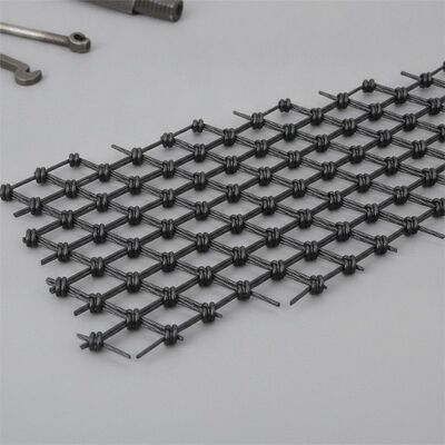 Réseau de câbles anti-UV à oxyde noir avec une ouverture de 20 à 200 mm et un diamètre de câble de 1,2 à 3,2 mm